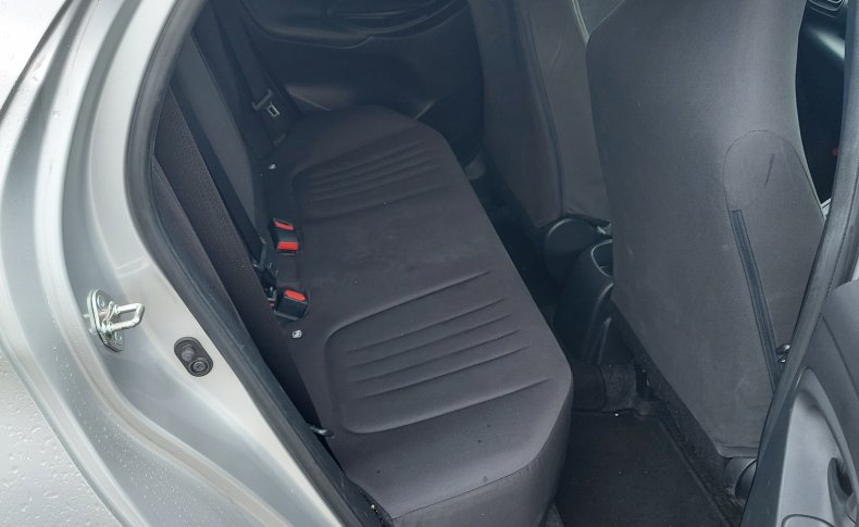 TOYOTA YARIS X 2020