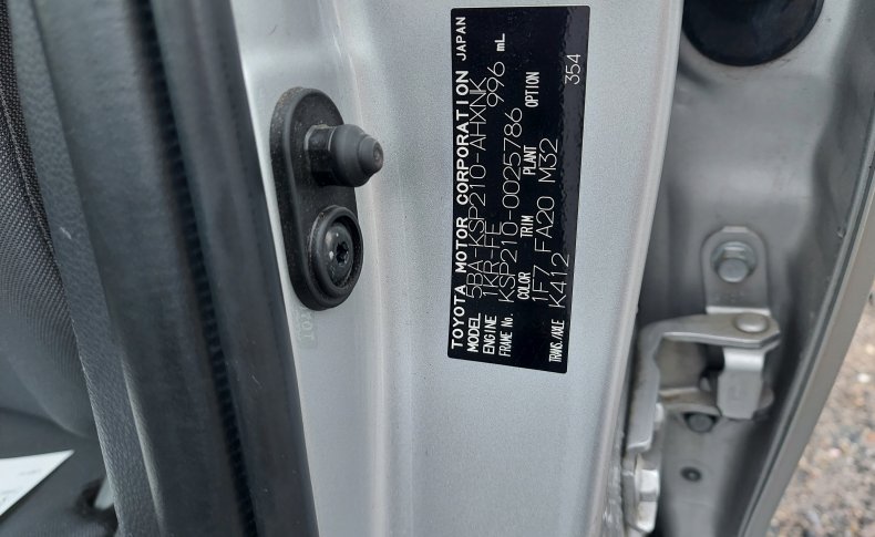 TOYOTA YARIS X 2020
