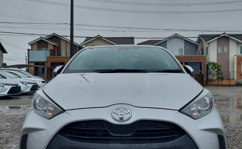 TOYOTA YARIS X 2020