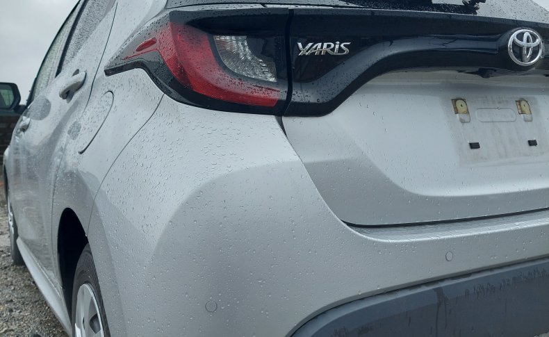 TOYOTA YARIS X 2020