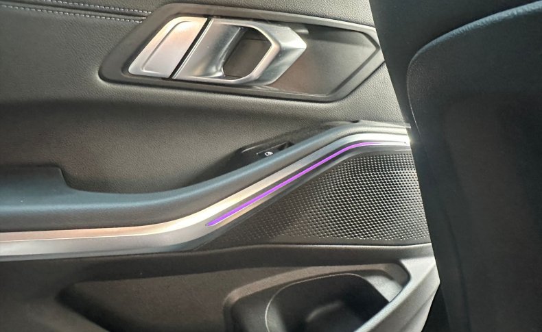BMW 3 SERIES 320i M Sport 2019