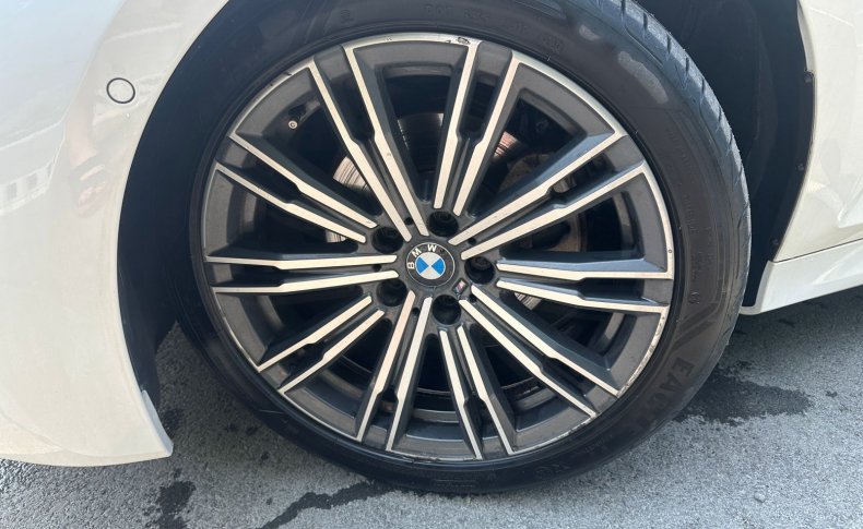 BMW 3 SERIES 320i M Sport 2019