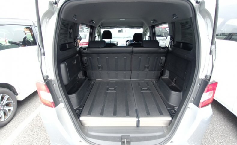 HONDA FREED SPIKE G Just Selection 2011