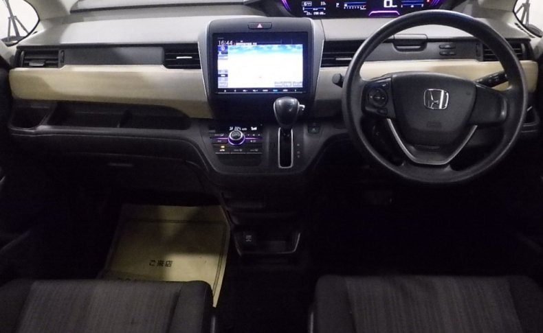 HONDA FREED G 2018