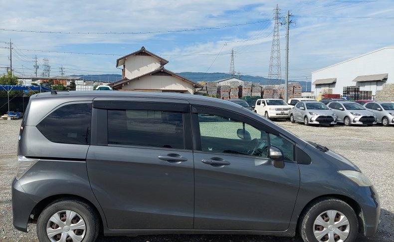 HONDA FREED G Just Selection 2011