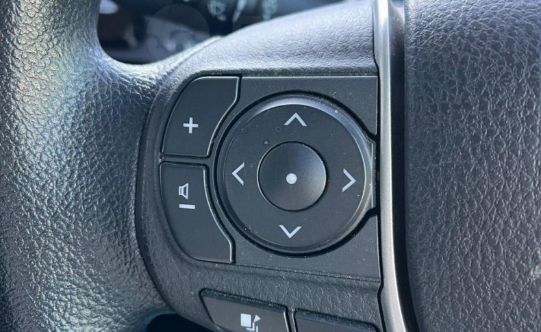 TOYOTA NOAH Hybrid X 2018