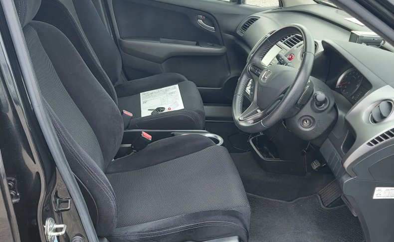 HONDA STREAM RSZ Special Edition HDD Navi ED 2008