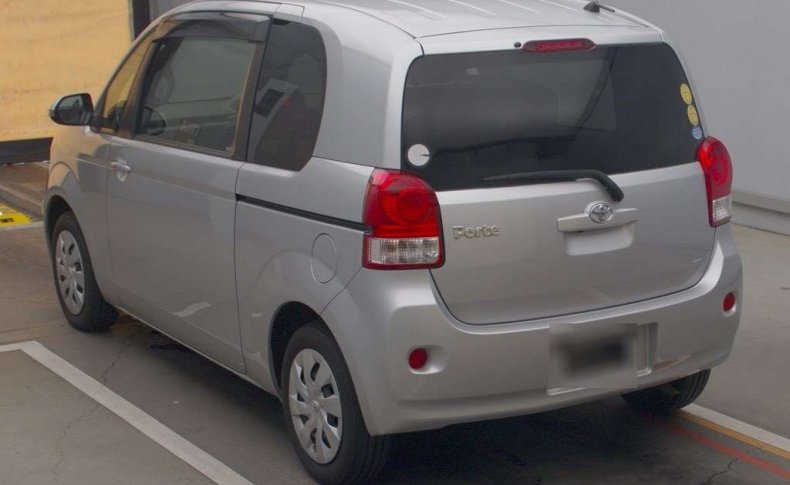 TOYOTA PORTE X 4WD 2016