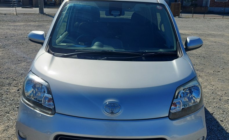 TOYOTA PORTE X 4WD 2016