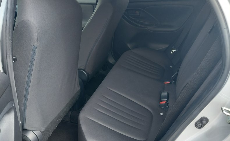TOYOTA YARIS X 2020
