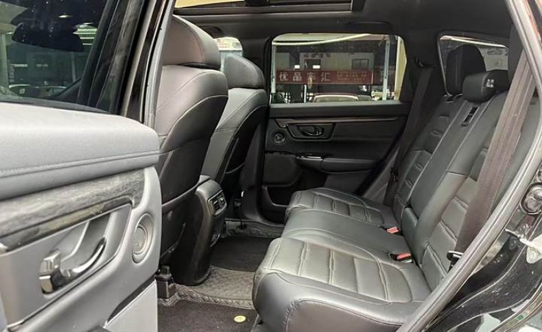 HONDA C-RV Black Edition 2021
