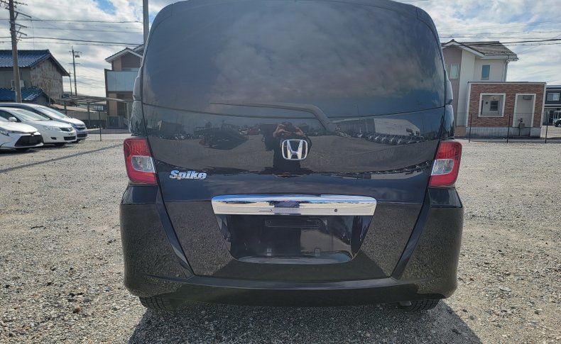 HONDA FREED SPIKE G JUST ION 2012