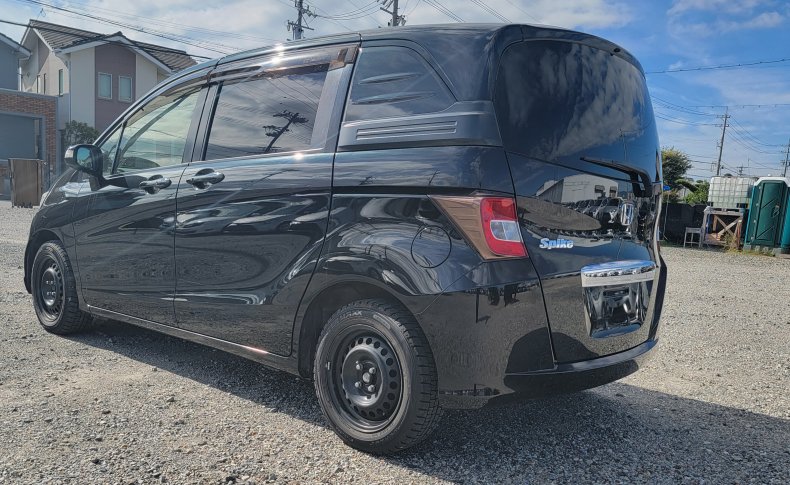 HONDA FREED SPIKE G JUST ION 2012