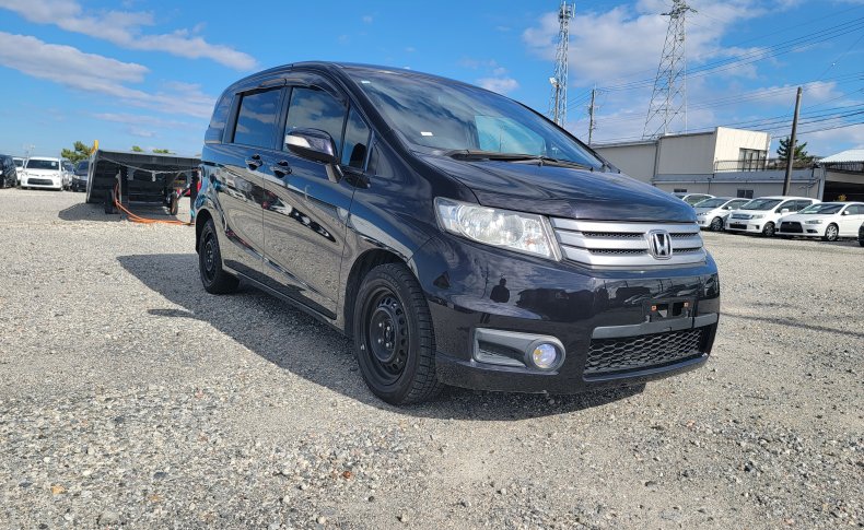 HONDA FREED SPIKE G JUST ION 2012