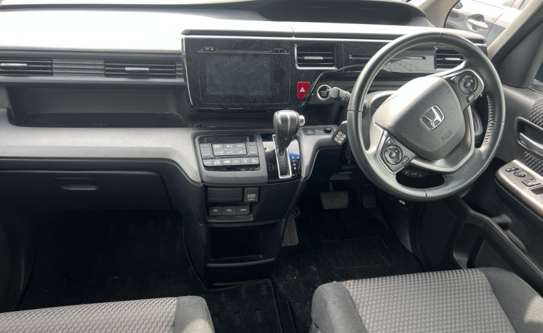 HONDA STEPWGN Spada Honda Sensing ADVANCE 2015