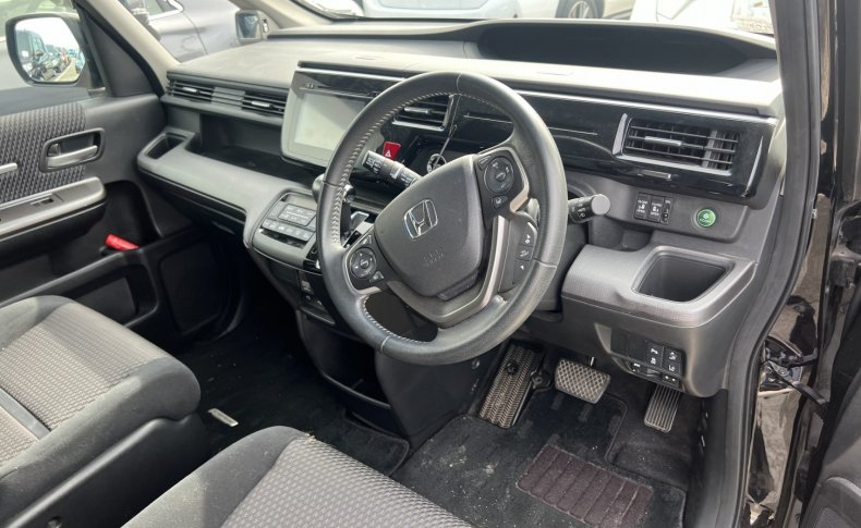 HONDA STEPWGN Spada Honda Sensing ADVANCE 2015