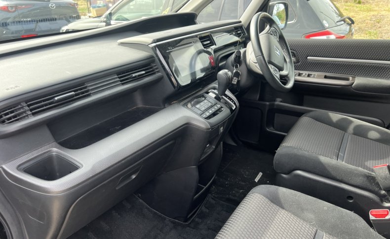 HONDA STEPWGN Spada Honda Sensing ADVANCE 2015