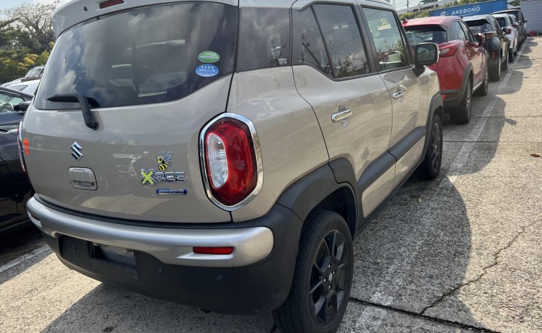SUZUKI XBEE Hybrid MZ 4WD 2019