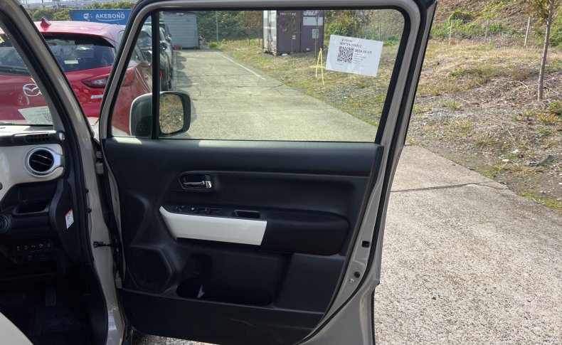 SUZUKI XBEE Hybrid MZ 4WD 2019