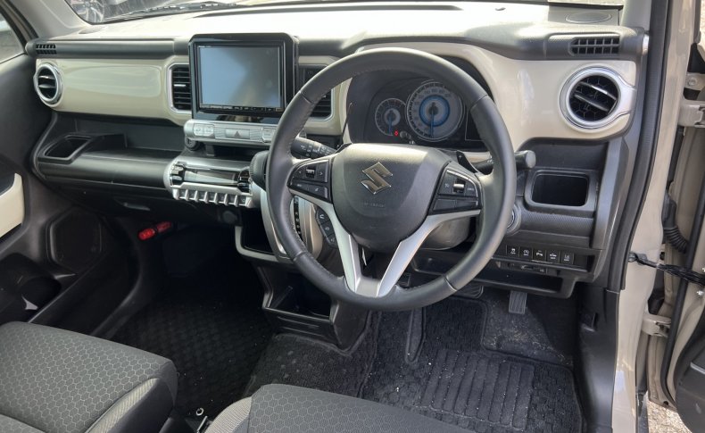 SUZUKI XBEE Hybrid MZ 4WD 2019