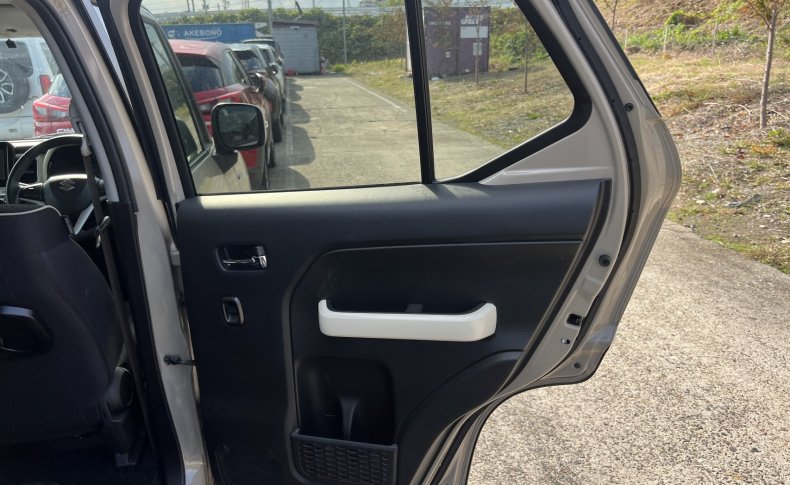 SUZUKI XBEE Hybrid MZ 4WD 2019