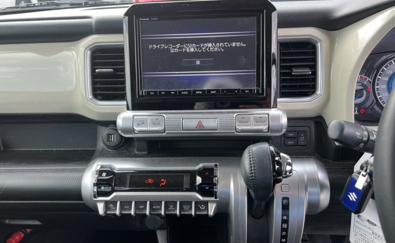 SUZUKI XBEE Hybrid MZ 4WD 2019