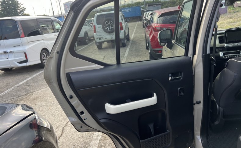 SUZUKI XBEE Hybrid MZ 4WD 2019
