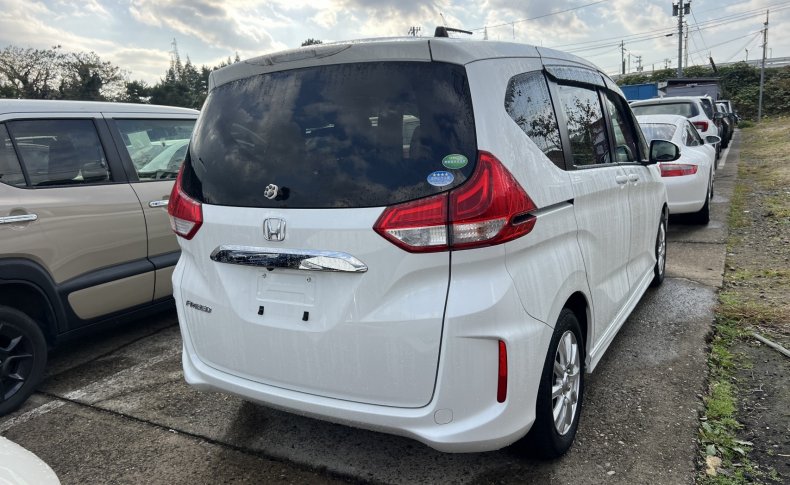 HONDA FREED G 2016