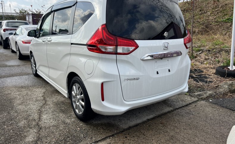 HONDA FREED G 2016