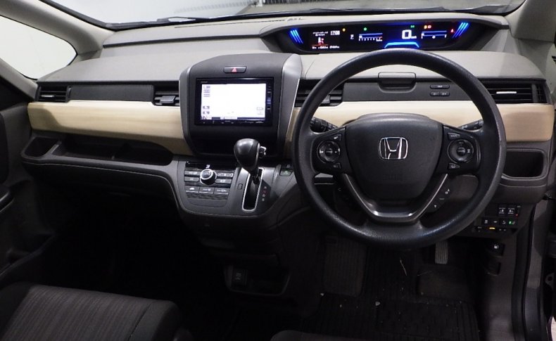 HONDA FREED G Honda Sensing 6seats 2017