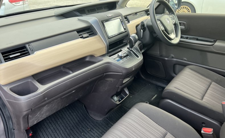 HONDA FREED G Honda Sensing 6seats 2017