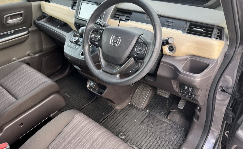 HONDA FREED G Honda Sensing 6seats 2017