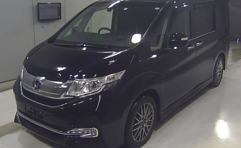 HONDA STEPWGN SPADA HONDA SENSING 7-SEATERS 2016
