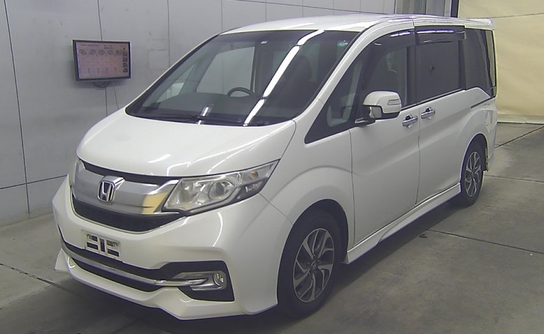 HONDA STEPWGN Spada Advanced Package Alpha 8 seater 2016