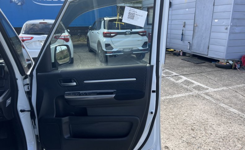 HONDA STEPWGN Spada Advanced Package Alpha 8 seater 2016