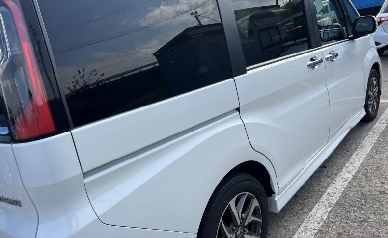 HONDA STEPWGN Spada Advanced Package Alpha 8 seater 2016