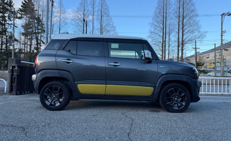 SUZUKI XBEE Hybrid MZ 2018