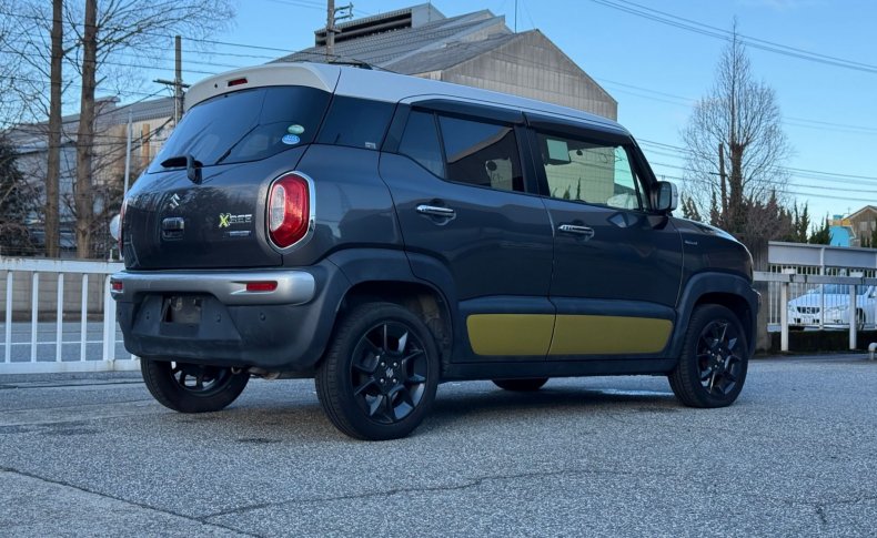 SUZUKI XBEE Hybrid MZ 2018