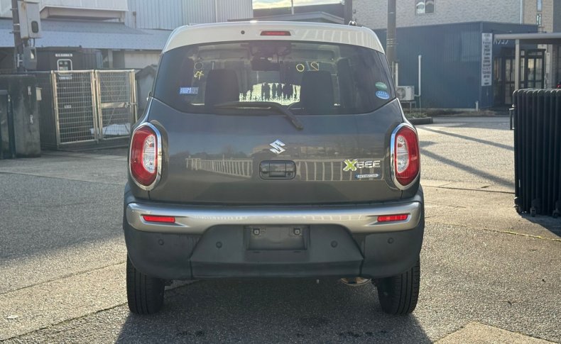 SUZUKI XBEE Hybrid MZ 2018