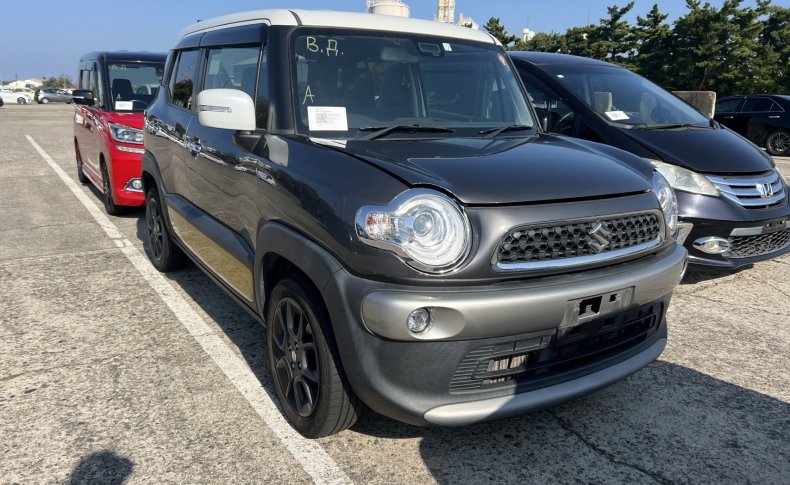 SUZUKI XBEE Hybrid MZ 2018