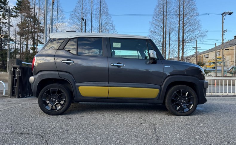 SUZUKI XBEE Hybrid MZ 2018