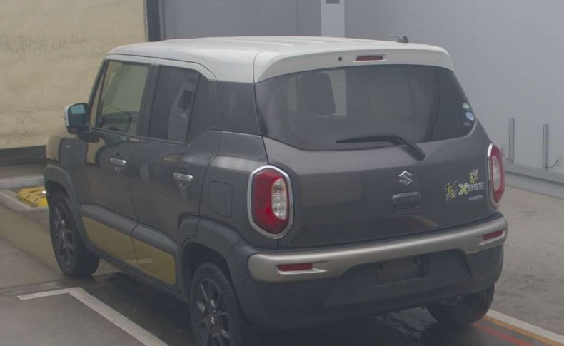 SUZUKI XBEE Hybrid MZ 2018