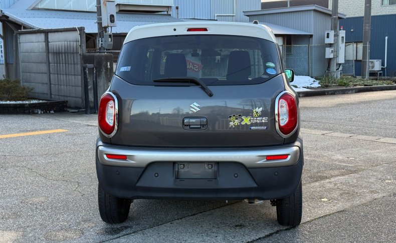 SUZUKI XBEE Hybrid MZ 2018