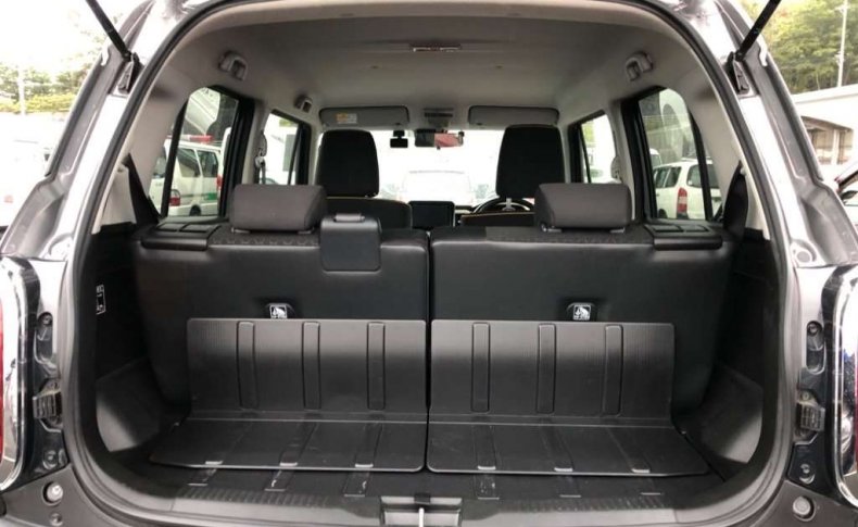 SUZUKI XBEE Hybrid MZ 2018