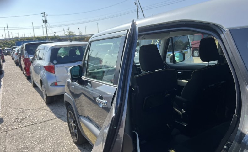SUZUKI XBEE Hybrid MZ 2018