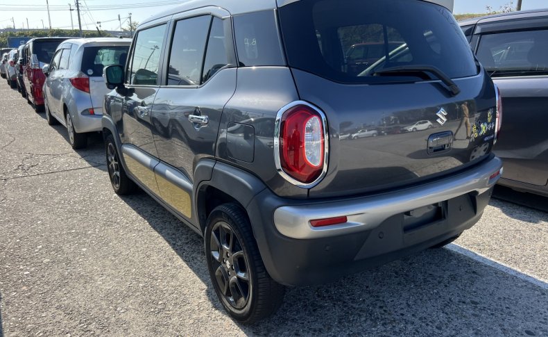 SUZUKI XBEE Hybrid MZ 2018
