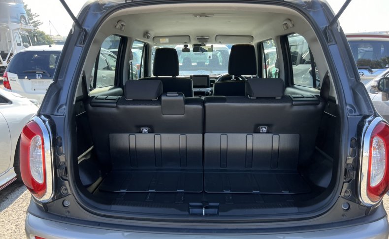 SUZUKI XBEE Hybrid MZ 2018