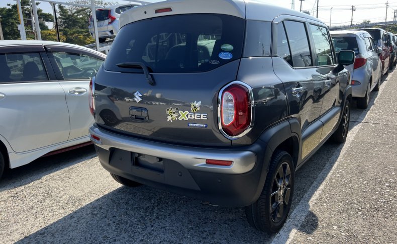 SUZUKI XBEE Hybrid MZ 2018