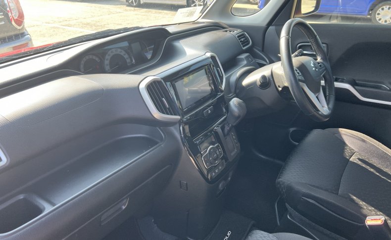 SUZUKI SOLIO Hybrid MV 4WD 2015