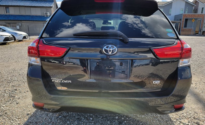 TOYOTA COROLLA FIELDER G 2015
